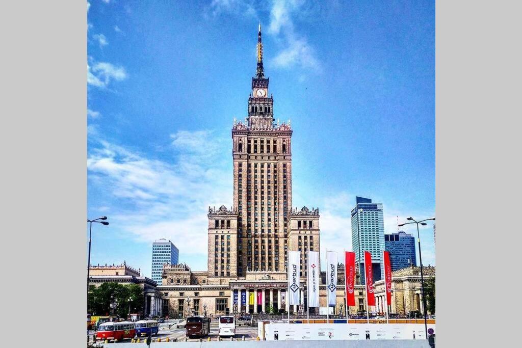 W Samym Centrum Na Grzybowskiej Варшава Экстерьер фото
